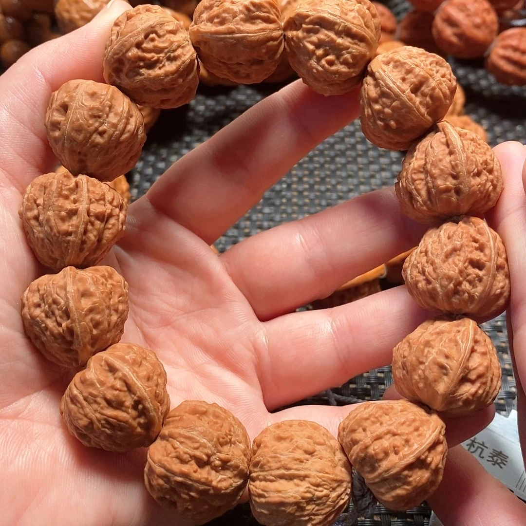 文玩核桃手串白茬蛤蟆头
