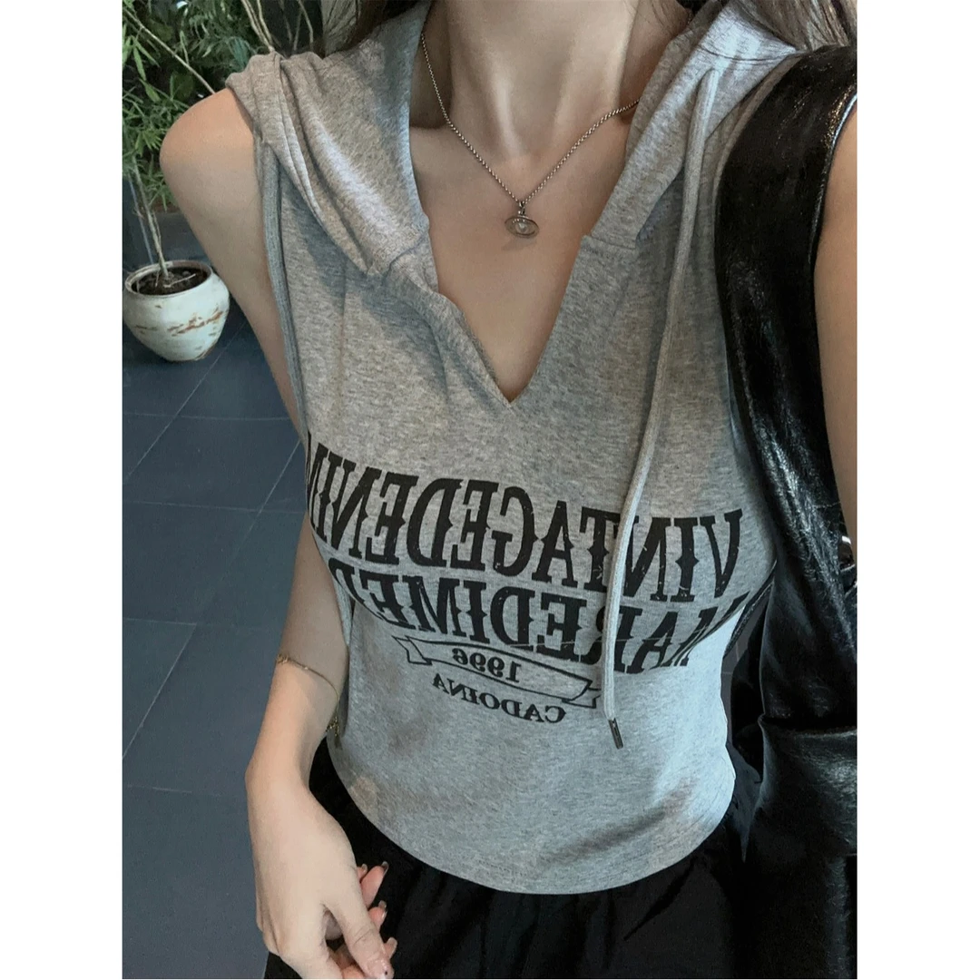 美式复古设计感小众辣妹外穿字母印花短款宽松无袖连帽背心女夏季