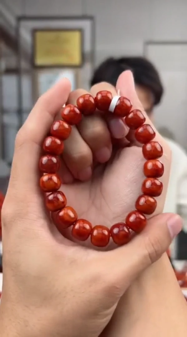 【送福珠宝】瓦西牛血虎火焰纹《顶》传承玉化单圈 11mmT07020 T07255