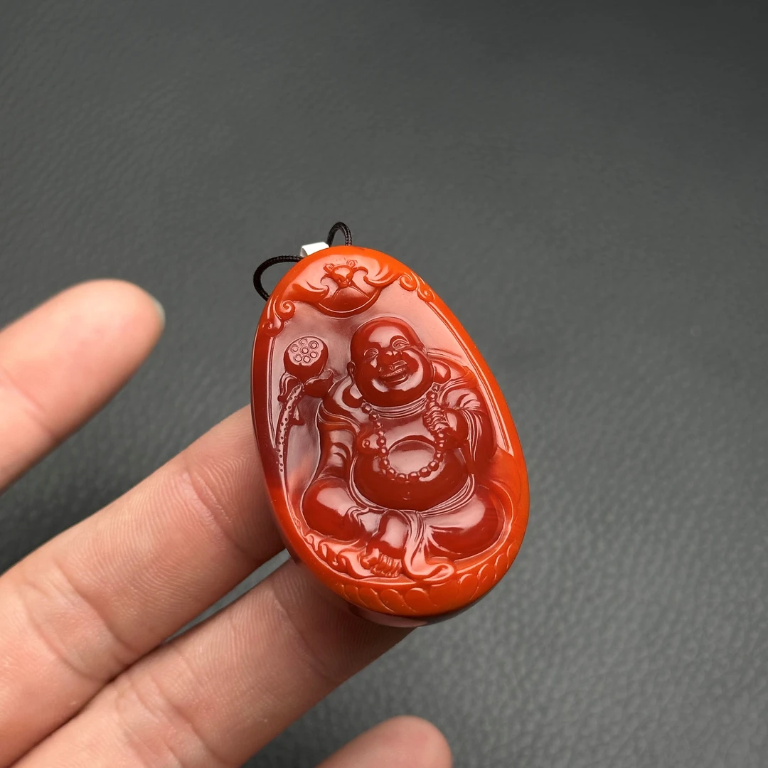 【送福珠宝】瓦西老矿牛血红云端高货（玉化）佛公吊坠@t06886@