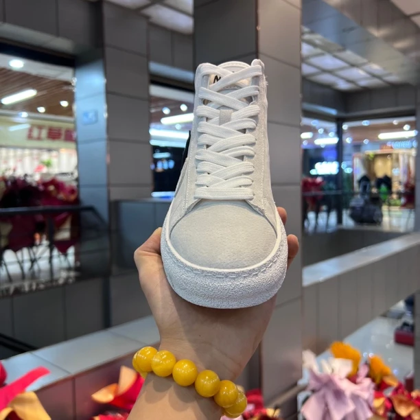 DNH882-16 冬季韩版时尚百搭舒适休闲潮男鞋