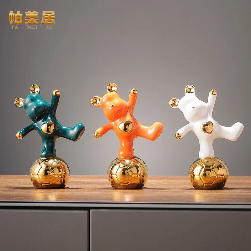 现代轻奢潮流暴力熊摆件客厅电视柜桌面装饰品创意可爱乔迁新居礼