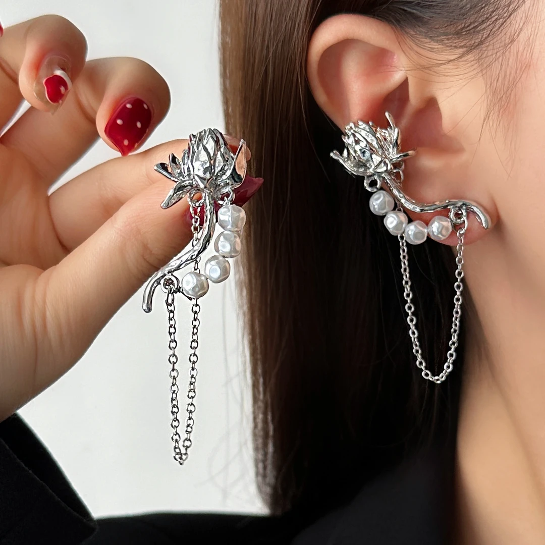 合金亚克力耳饰 E0335-1时尚潮流轻奢小众饰品精致甜酷个性耳钉夹