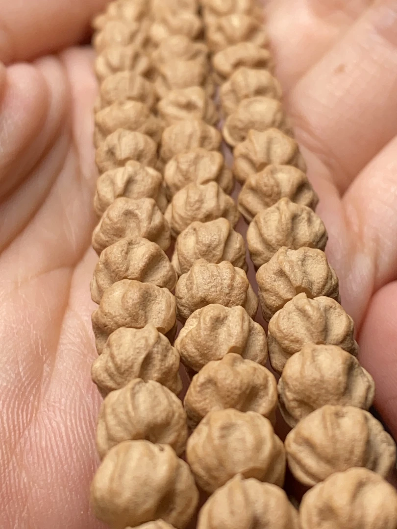 云盛文玩 原装莲花满棱深坑  带对眼 高密长串