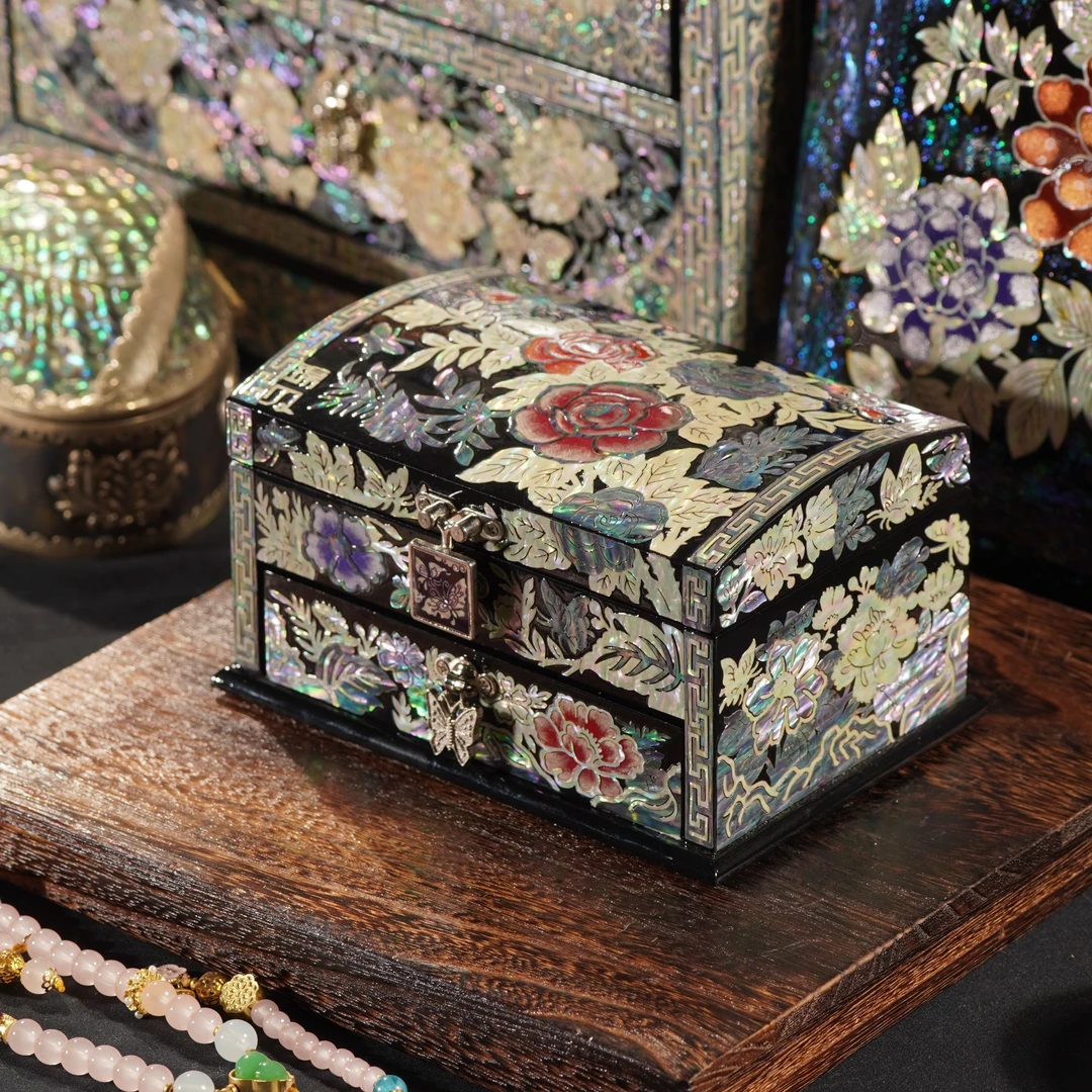 刺绣牡丹螺钿漆器首饰盒高档实木结婚礼物送新人新婚陪嫁礼品收纳