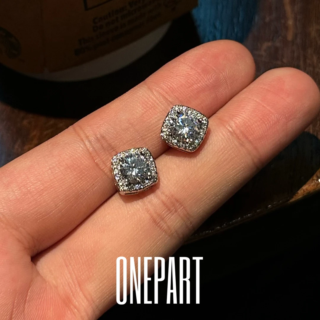 铜合金合成锆石耳饰 ONEPART一克拉满天星方冰糖耳钉男女通用