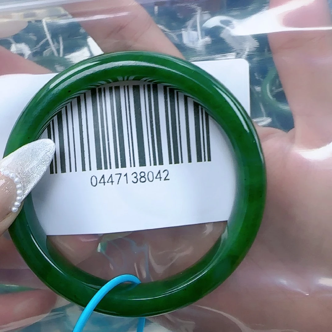 和田玉（碧玉）手镯未镶嵌6162包容