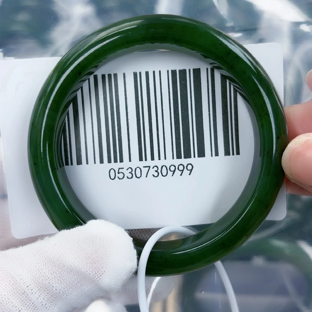 和田玉（碧玉）手镯未镶嵌微瑕5354