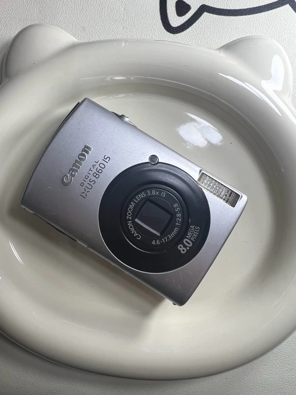 9新 Canon/佳能 ixus860is800w3.8x 屏幕有太阳二手商品no退no换】