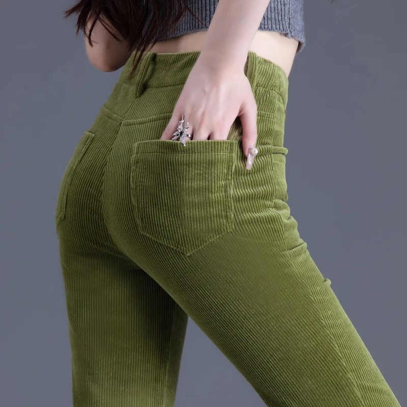 灯芯绒裤子女秋冬绿色条绒女裤微喇裤喇叭裤女士休闲长裤直筒阔腿