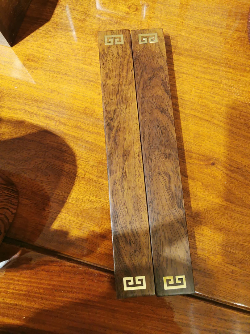 老檀木长方形镇尺58