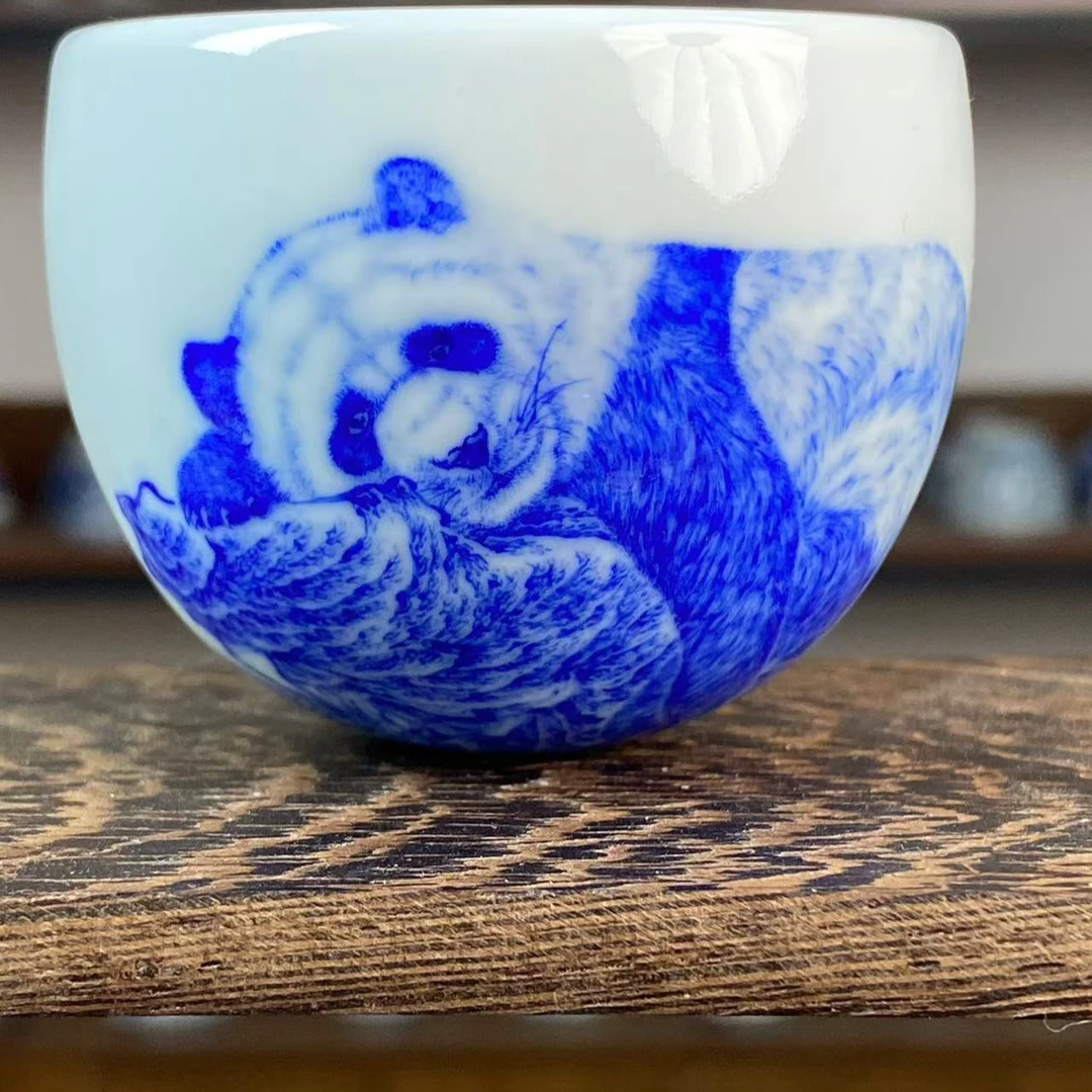 明煜珍藏熊猫杯杯  微瑕