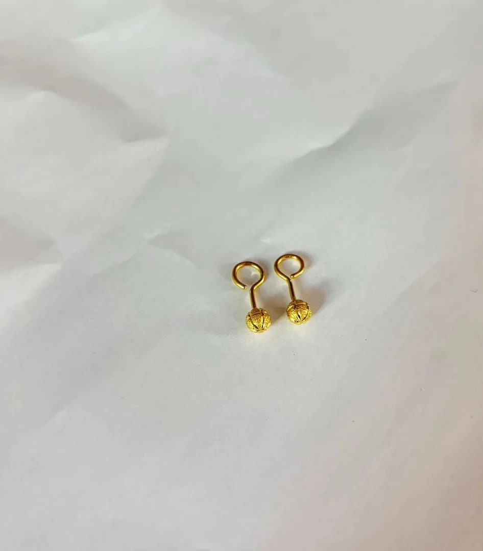 足金磨砂西瓜豆耳钉