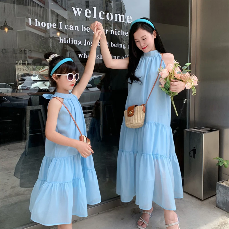 2024新款母女装露肩长裙沙滩亲子装夏季海边度假高端连衣裙仙女宝