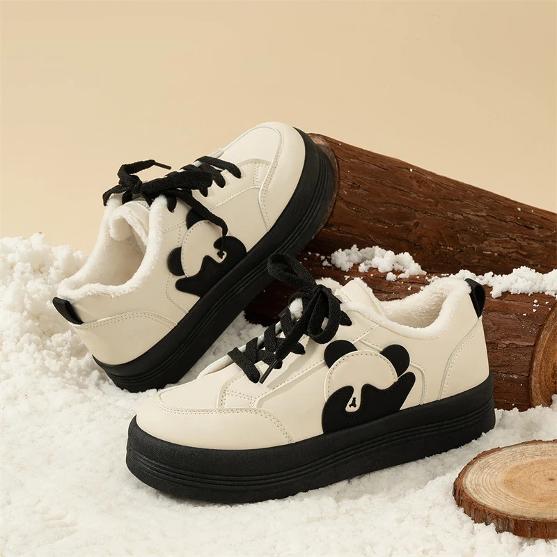 2024秋冬加绒韩版新款ins百搭时尚小熊休闲低帮运动板鞋B3