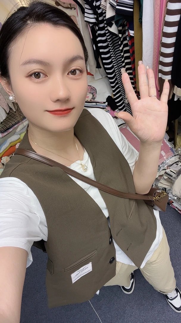 上衣设计师气质时尚休闲夏季修身条纹开衫拼接高品质