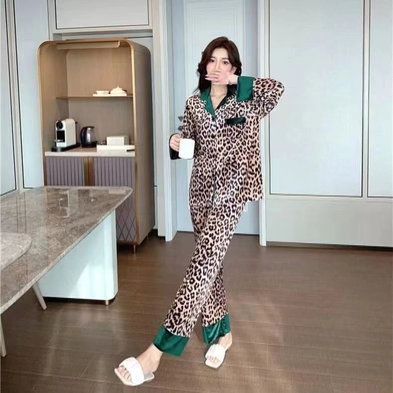 秋冬新款女士睡衣丝绒豹纹大码韩版洋气时尚拼色家居服套装