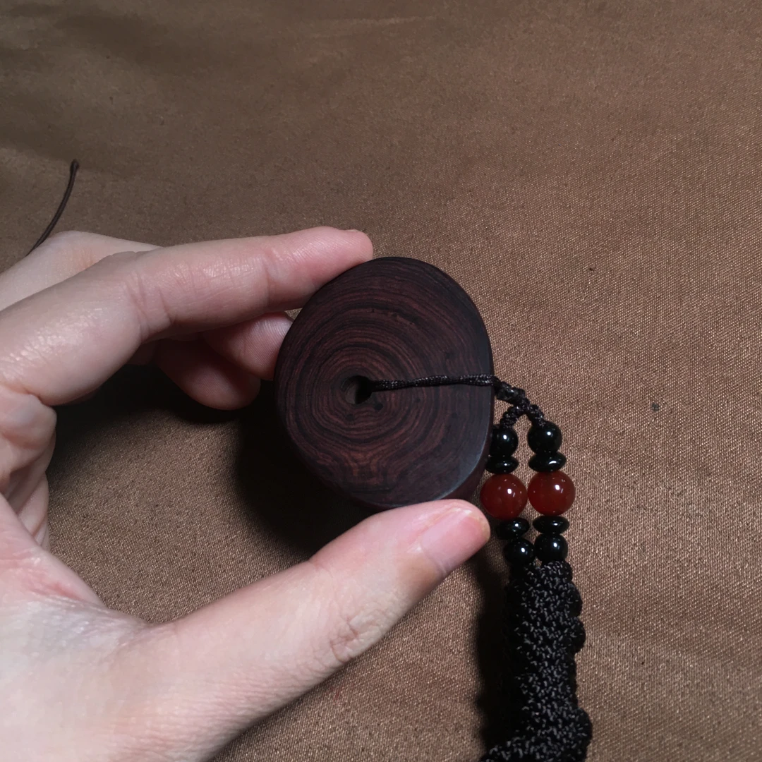 【一物一拍】XJ025海南黄花梨紫油黑线梨随型吊坠