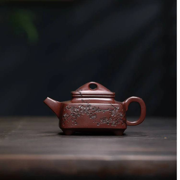 宜兴紫砂壶纯手工电窑烧制出水暴爽手工刻绘原矿紫泥龙血砂长升方