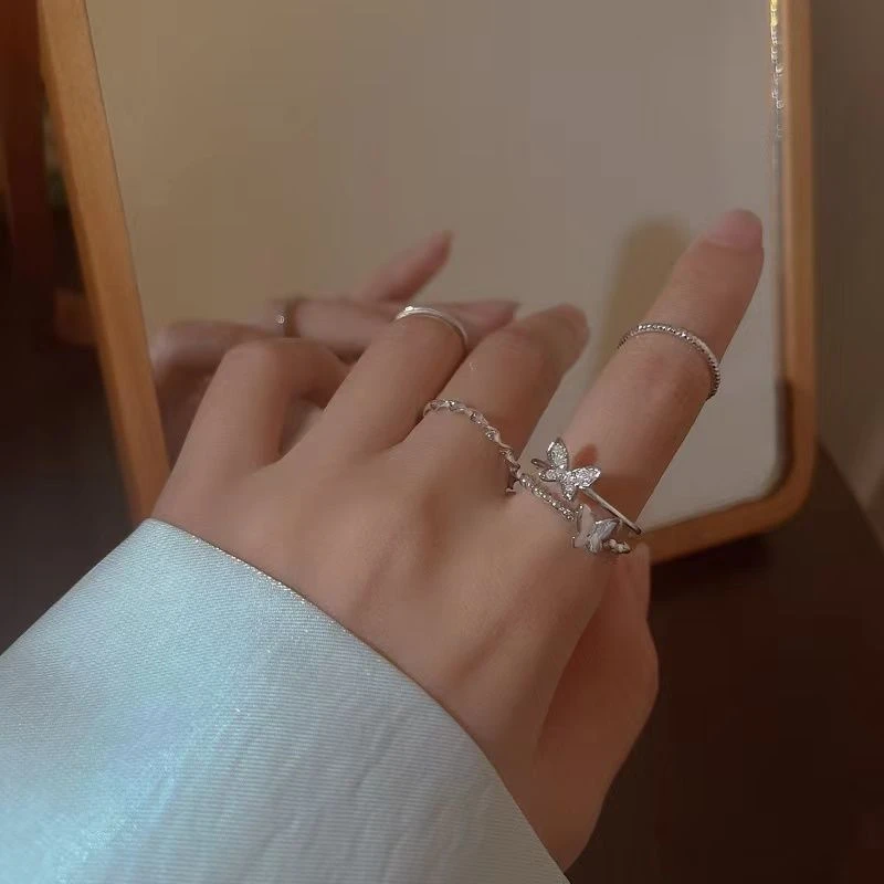 精致超仙蝴蝶扭曲四件套戒指女轻奢小众设计感时尚个性气质食指环