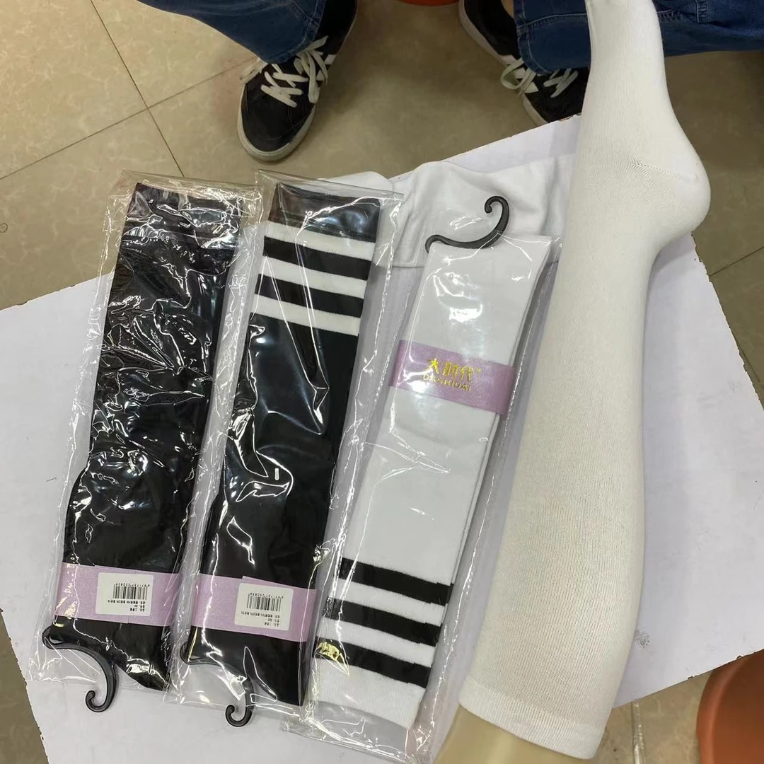 （三双装）301/302  袜子（小腿） D