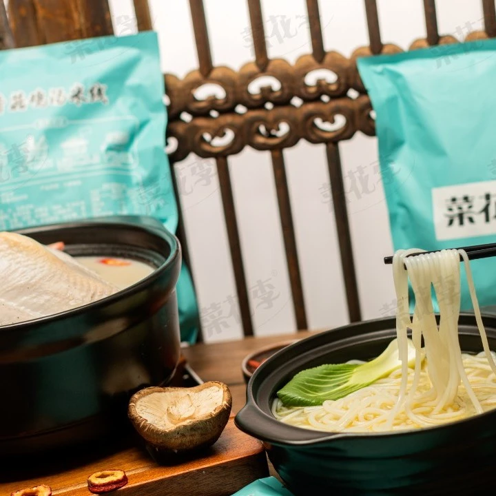 菜花李 水煮型袋装香菇鸡汤酱香米线230克/袋