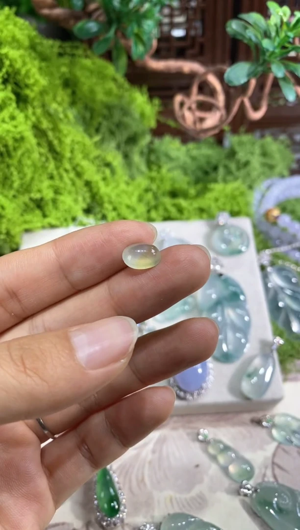 【闪购商品】翡翠戒指银S925镶嵌冰蛋