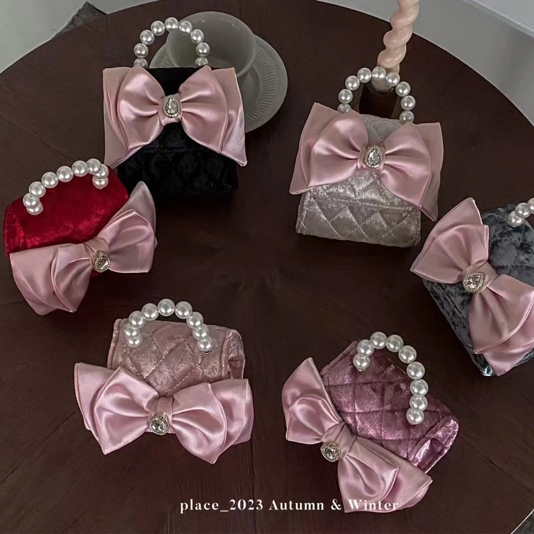 女童斜挎手提蝴蝶结丝绒感生日富贵包儿童斜跨夏季毛绒网红甜美