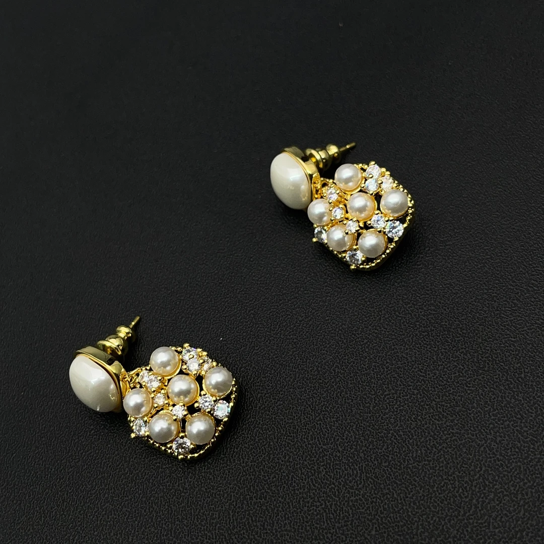 铜合金耳饰 1237轻奢时尚气质百搭时尚    S125