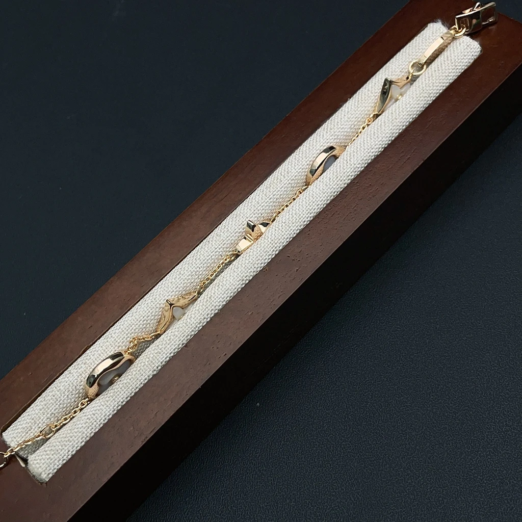 铜合金手链 2392手链气质轻奢时尚百搭   F104