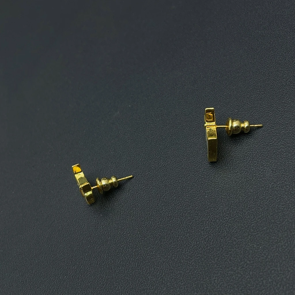 铜合金耳饰 2204耳钉轻奢时尚气质百搭时尚耳饰  A405