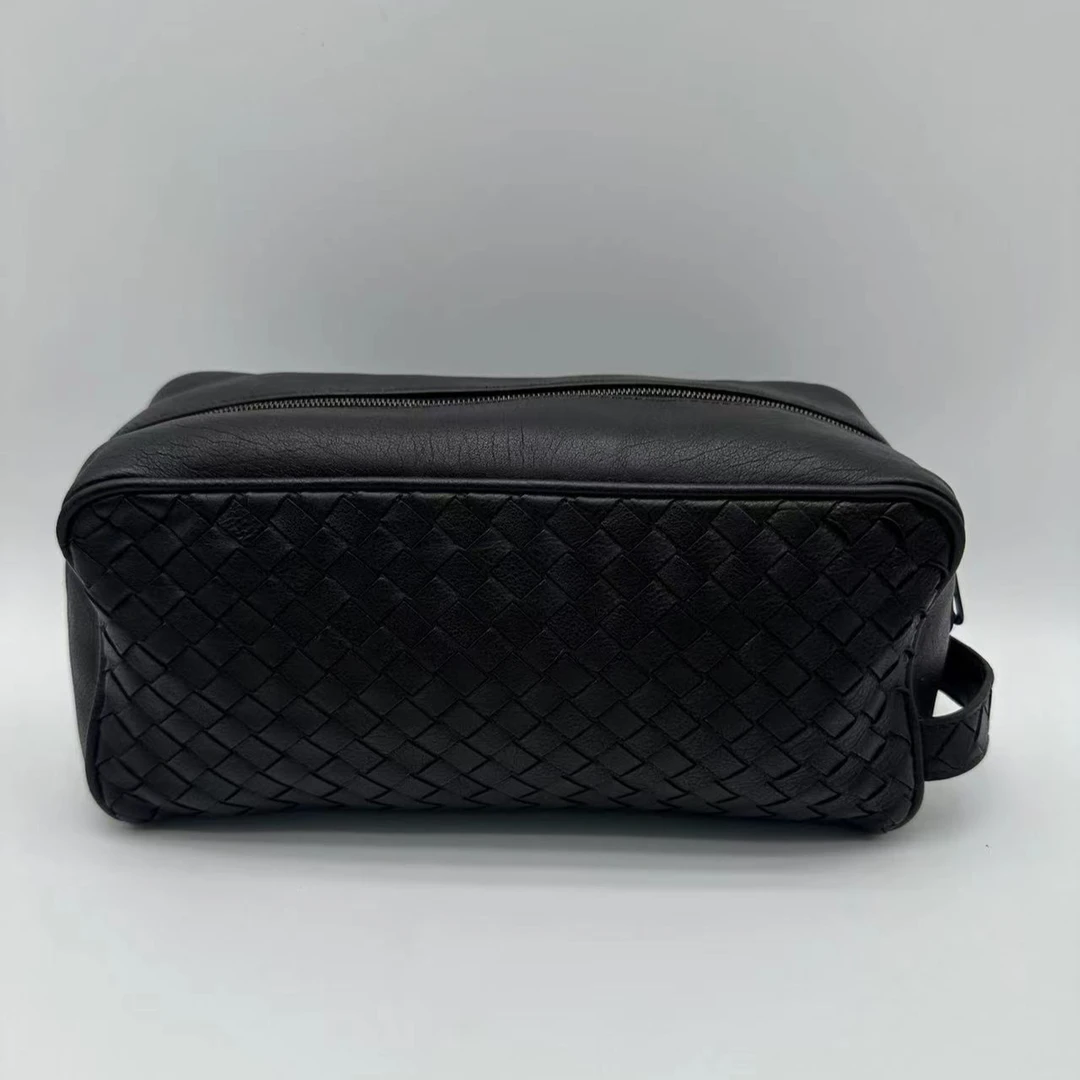 95新 BOTTEGA VENETA/葆蝶家 经典编织款咖色手拿包男士/1552
