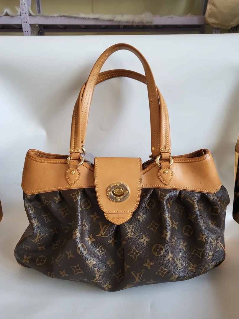 95新 LouisVuitton/路易威登 /斜挎包/12170