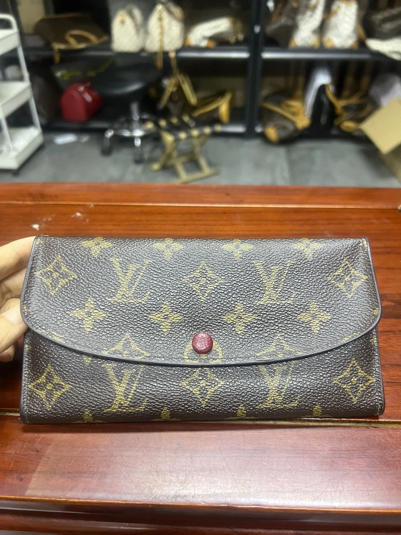 95新 LouisVuitton/路易威登 /钱包/8888