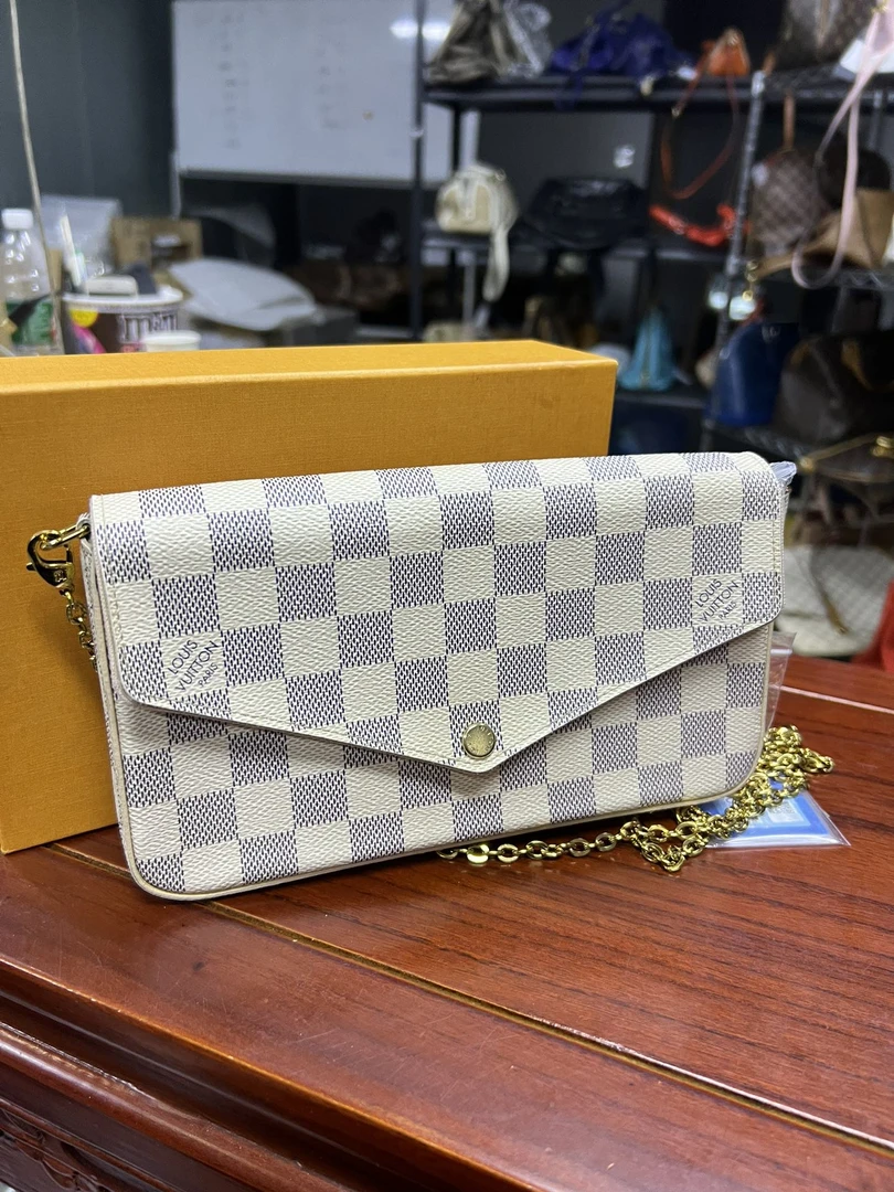 95新 LouisVuitton/路易威登 /斜挎包/14652