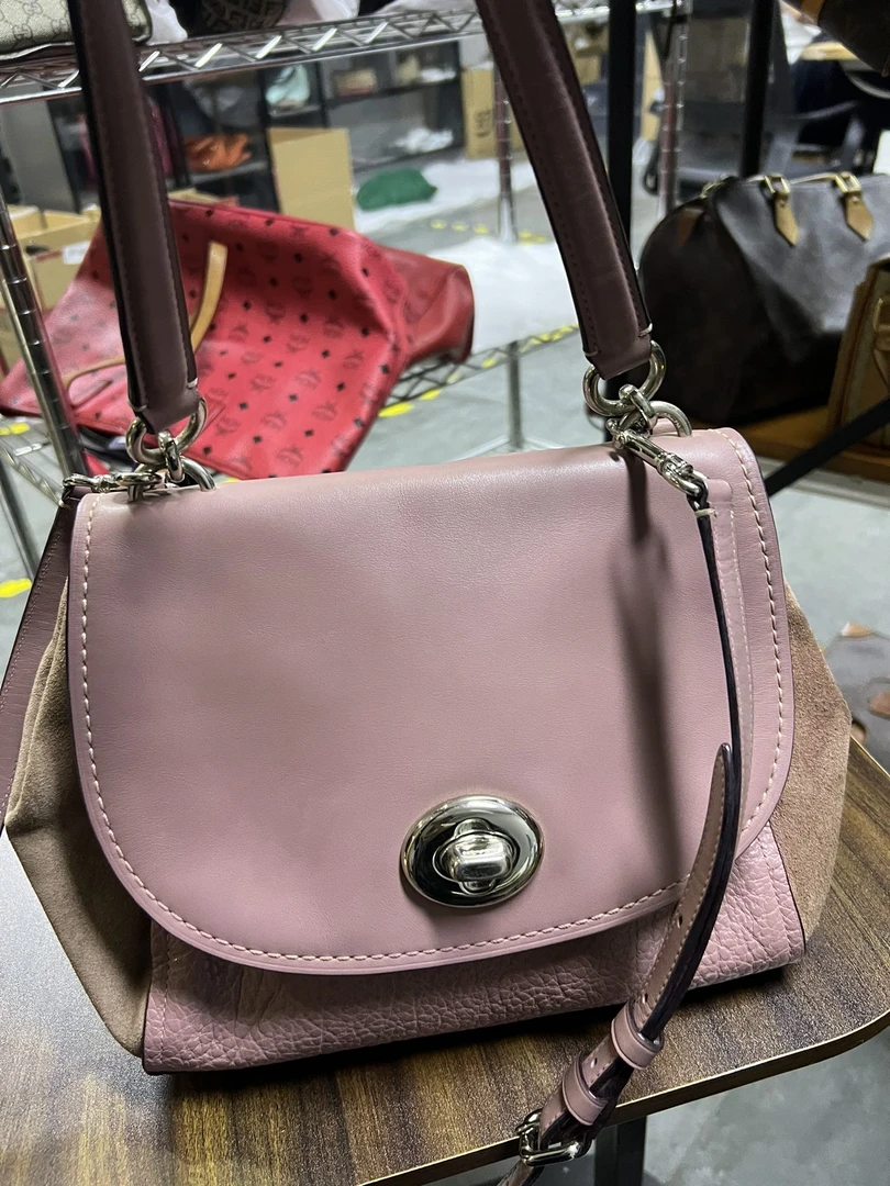 95新 COACH/蔻驰 手提包/14680