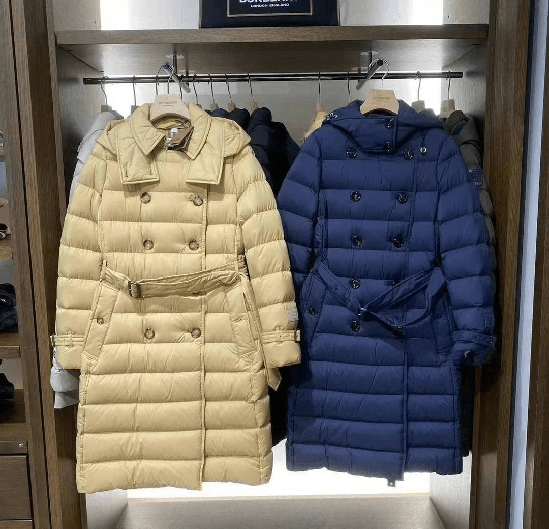 全新未使用 BURBERRY/博柏利 博柏利 专柜款女士长款羽绒服