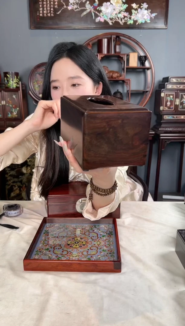【闪购商品】红酸枝木类成套家具纸巾盒*2