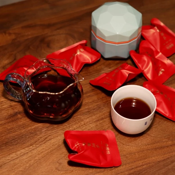 森醇悦正春班章茶区纯手工古树龙珠熟茶精选生态原料普洱茶精制