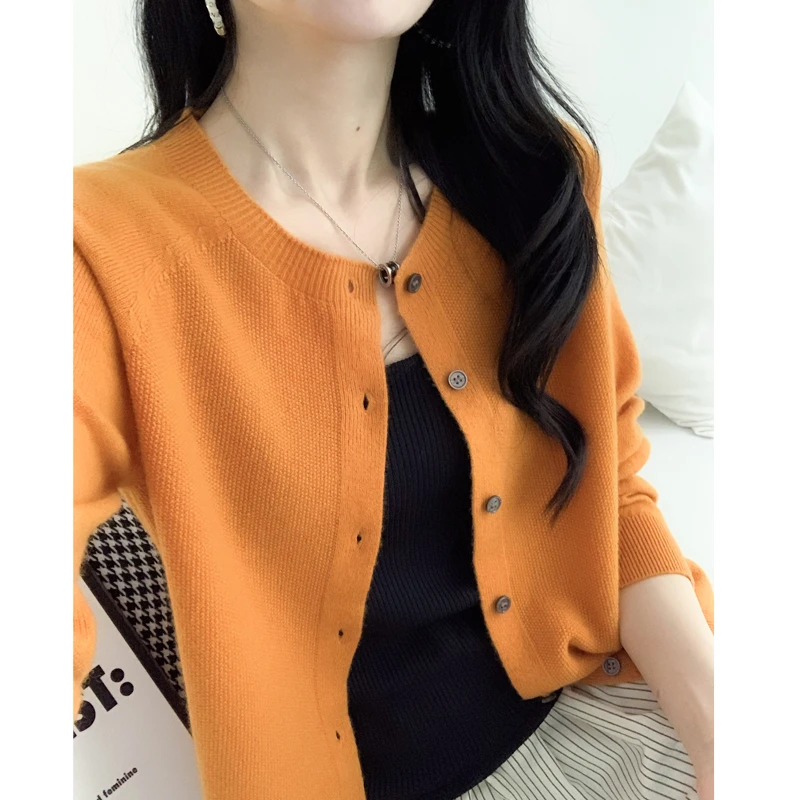 圆领羊毛开衫春秋显瘦气质毛针织衫短款百搭宽松毛衣外套女羊毛衫