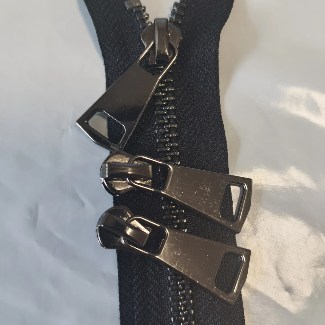 5号铜牙拉链头 一包30个 加厚加亮 外贸尾货 裁缝改衣店辅料