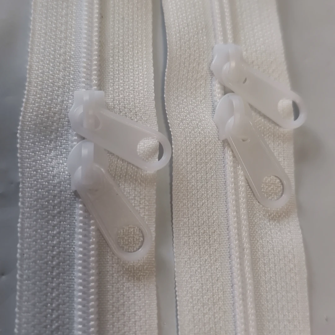被罩拉链，一把20条，一米长白色被罩拉链装两个塑料拉链头顺滑好用