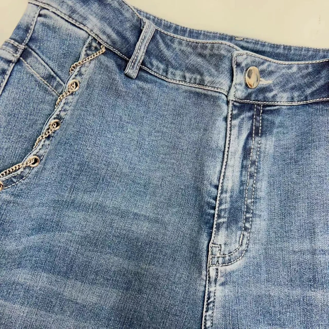 女式小脚牛仔裤23012