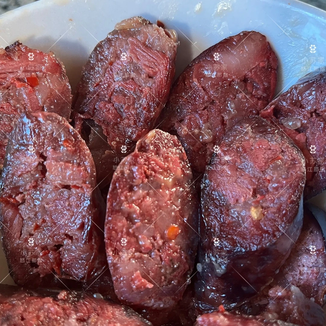 云南怒江小苏家新鲜土猪香肠肉肠腊肠微麻微辣1.5斤