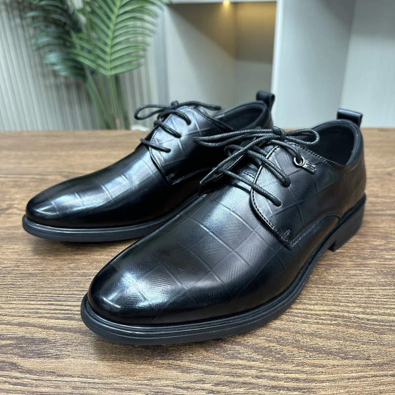 软皮软底撤柜男鞋男士皮鞋商务正装头层牛皮压花系带男鞋