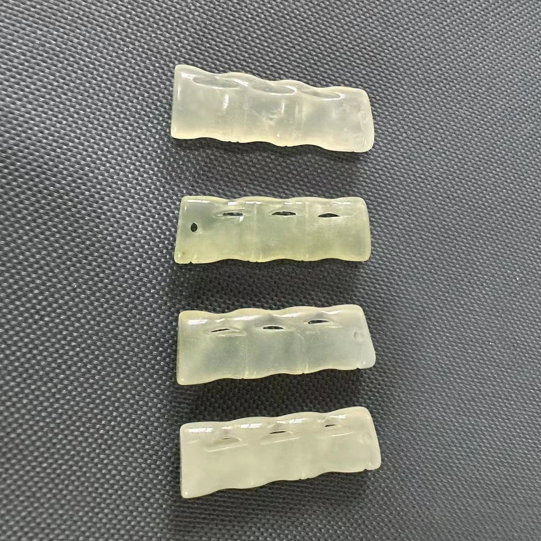 【管总福利】蛇纹石玉未镶嵌随机发一个竹节