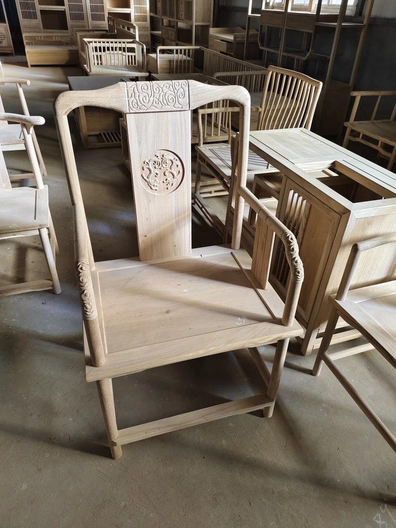 新中式榆木实木祥云龙纹官帽椅