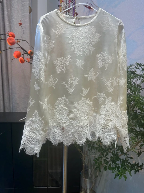 【金喜】真丝提花蕾丝长袖上衣