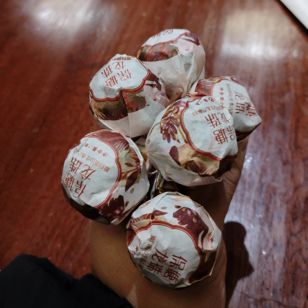 6颗！茶叶普洱熟茶龙珠 2022年出品 勐海一级料 小沱茶