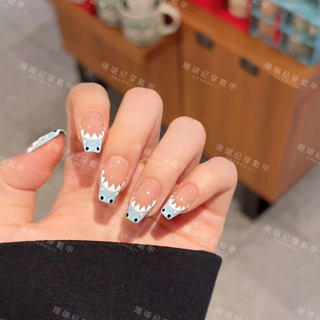 【鲨鱼法式】珊瑚纪显白美甲可爱卡通气质温柔纯手工穿戴甲
